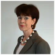 Renée Jones-Bos